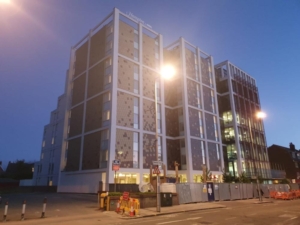 Hilton Ealing